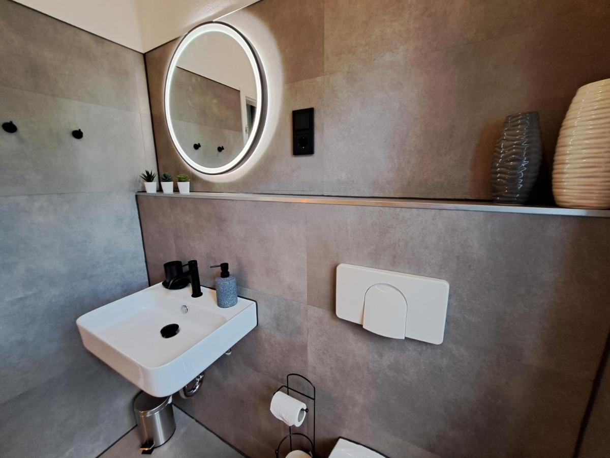 Gemuetliche Helle Ferienwohnung Dresden Bagian luar foto